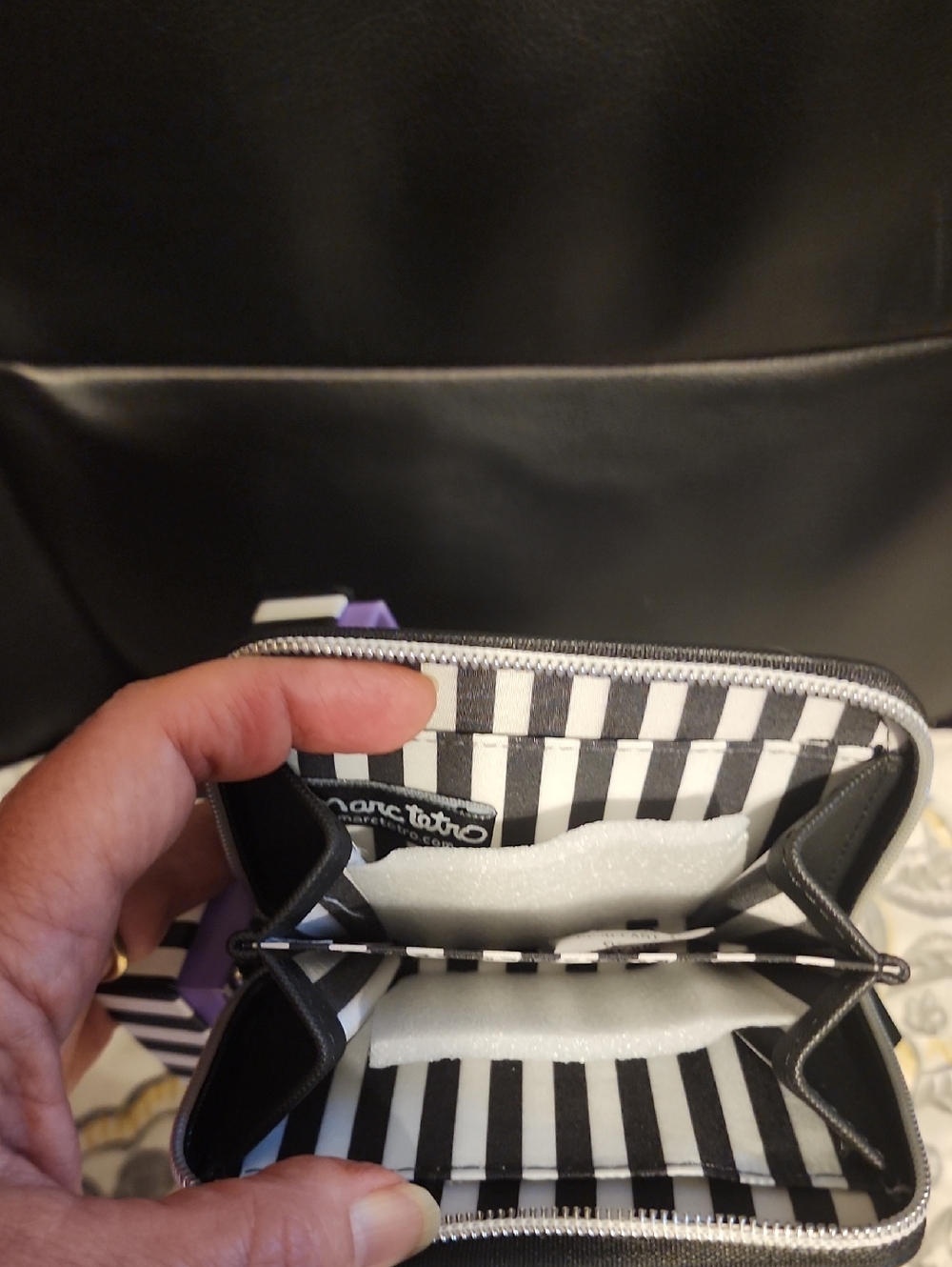 Marc Tetro Black Bichon no Zip Wallet with Wrist Strap - Picture 3 of 3